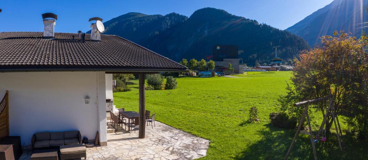 Ahorn Chalet Майрхофен Экстерьер фото